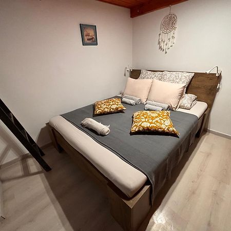 Goldcentral Apartment Danube Budapeszt Zewnętrze zdjęcie